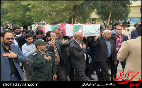 عکس/وداع با شهدای گمنام در دانشگاه پیام نور زاهدان