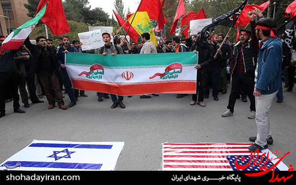 عکس/راهپیمایی دانشجویان دانشگاه صنعتی شریف به مناسبت 13 آبان