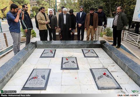 عکس: حضور سعید جلیلی در دانشگاه تهران عکس: حضور سعید جلیلی در دانشگاه تهران