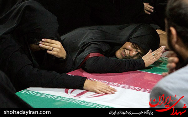 عکس/وداع با پیکر شهید روح‌الله قربانی