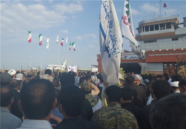 استقبال از پیکر شهید «جبار عراقی» +عکس استقبال از پیکر شهید «جبار عراقی» +عکس
