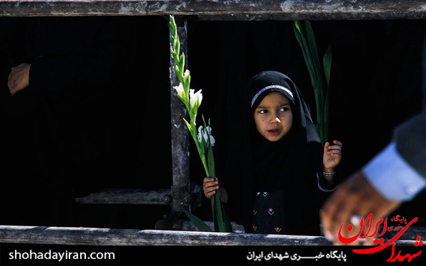 عکس/مراسم تشییع پیکر سه شهید دوران دفاع مقدس در سیرجان