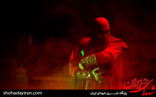 نمایش آئینی ردای سرخ خورشید/عکس