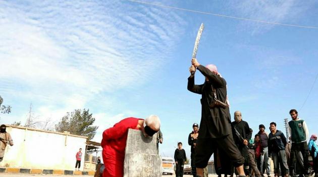 اعدام سه نفر در حسکه توسط داعش+تصاویر اعدام سه نفر در حسکه توسط داعش+تصاویر