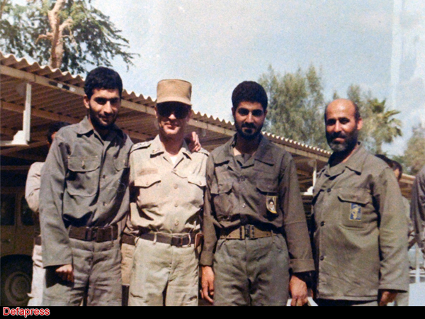 حاج قاسم در کنار حاج قاسم در کنار
