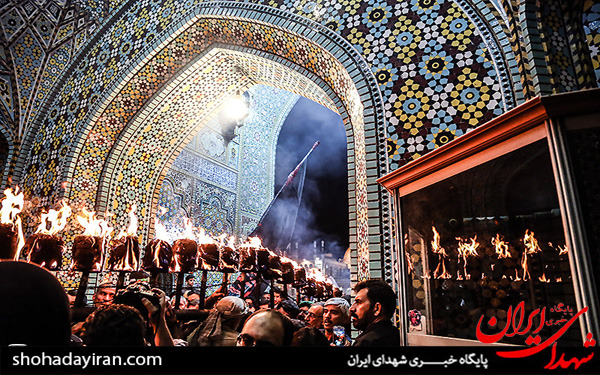 عکس/آیین سنتی مشعل گردانی عراقی های مقیم قم