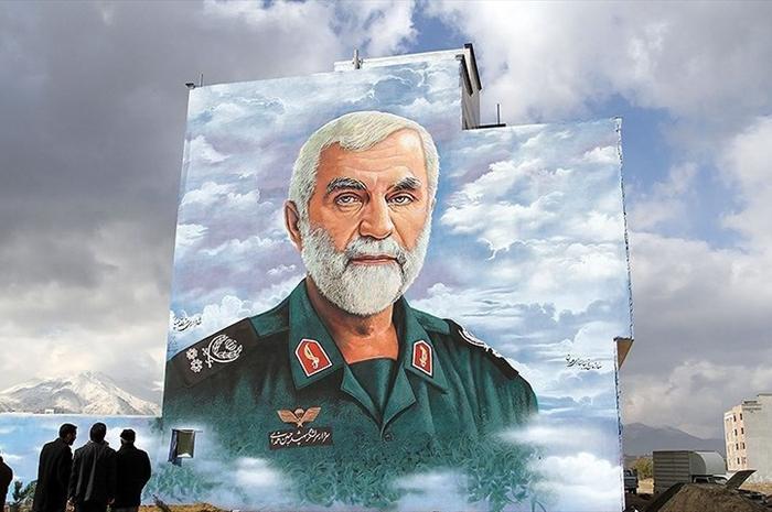 رونمایی از نقاشی دیوار شهید همدانی+عکس