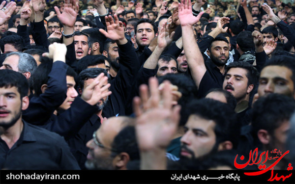 عکس/پنجمین شب عزاداری محرم در حضور رهبر معظم انقلاب