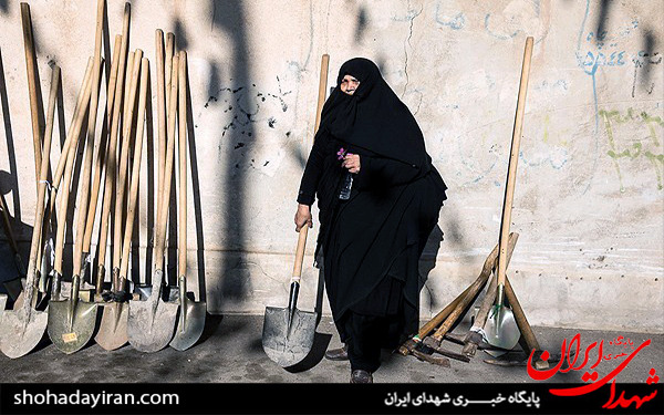 عکس/تشییع نمادین پیکر سالار شهیدان و ۷۲ تن توسط قبیله بنی اسد در قزوین عکس/تشییع نمادین پیکر سالار شهیدان و ۷۲ تن توسط قبیله بنی اسد در قزوین