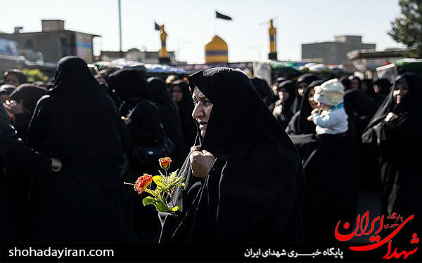 عکس/تشییع نمادین پیکر سالار شهیدان و ۷۲ تن توسط قبیله بنی اسد در قزوین عکس/تشییع نمادین پیکر سالار شهیدان و ۷۲ تن توسط قبیله بنی اسد در قزوین