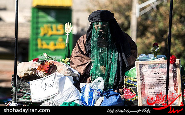 عکس/تشییع نمادین پیکر سالار شهیدان و ۷۲ تن توسط قبیله بنی اسد در قزوین عکس/تشییع نمادین پیکر سالار شهیدان و ۷۲ تن توسط قبیله بنی اسد در قزوین
