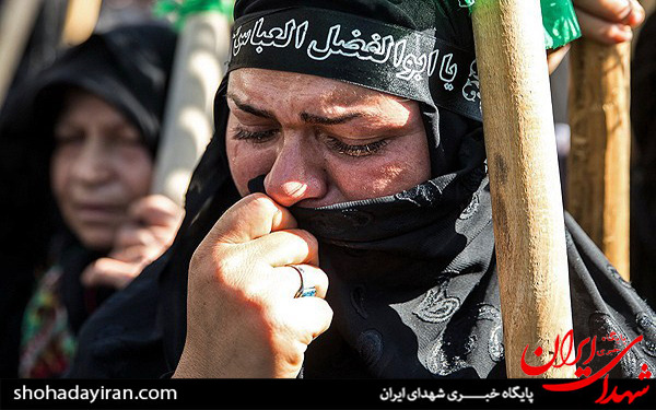 عکس/تشییع نمادین پیکر سالار شهیدان و ۷۲ تن توسط قبیله بنی اسد در قزوین عکس/تشییع نمادین پیکر سالار شهیدان و ۷۲ تن توسط قبیله بنی اسد در قزوین