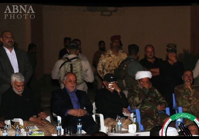 عزاداری العبادی در کنار فرماندهان ارشد حشد شعبی+تصاویر عزاداری العبادی در کنار فرماندهان ارشد حشد شعبی+تصاویر
