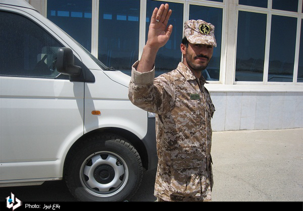 شهید مدافع حرم با طفل 4 سالهاش + عکس شهید مدافع حرم با طفل 4 سالهاش + عکس