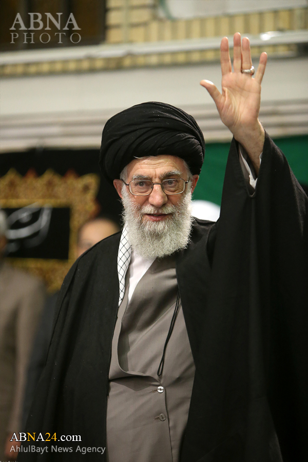 مراسم عزاداری اربعین حسینی در حضور رهبر معظم انقلاب برگزار شد + تصاویر مراسم عزاداری اربعین حسینی در حضور رهبر معظم انقلاب برگزار شد + تصاویر