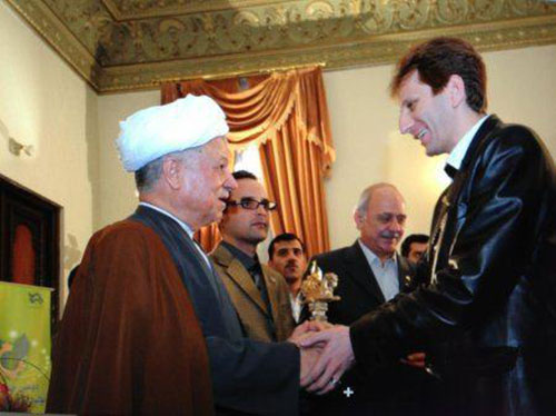 تقدیر هاشمی رفسنجانی از بابک زنجانی+عکس