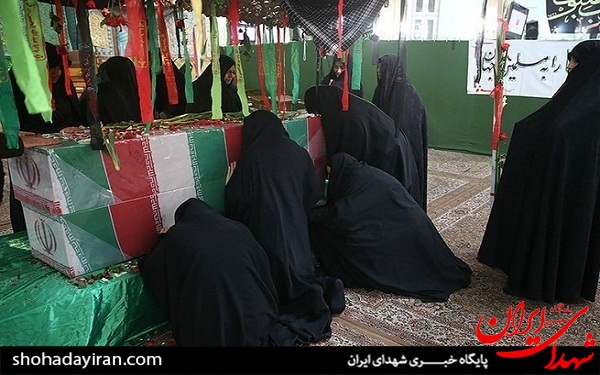 عکس/ وداع با شهدای گمنام در مسجدجامع نارمک