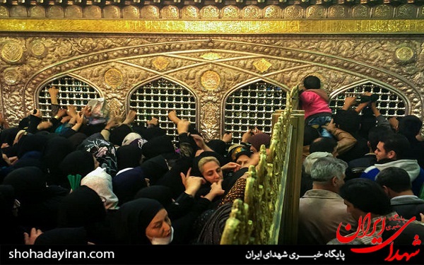 عکس/ زائران حرم مطهر رضوی