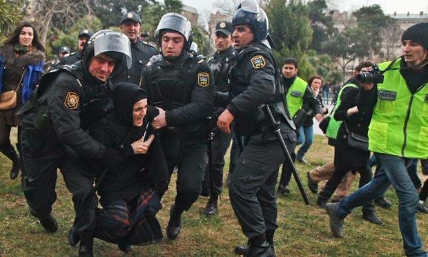 تقدیر از تجزیهطلبان ضدایرانی در باکوی آذربایجان! تقدیر از تجزیهطلبان ضدایرانی در باکوی آذربایجان!