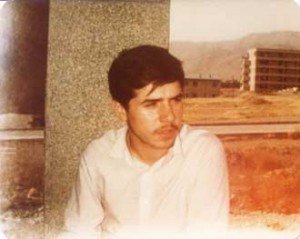 دو برادری که در یک روز به شهادت رسیدند دو برادری که در یک روز به شهادت رسیدند