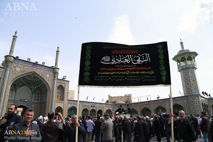 عکس/ عزاداری شهادت امام هادی(ع) در حرم حضرت معصومه(س)