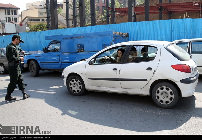 برخورد با بدپوششان و  بدحجابان در تهران +عکس