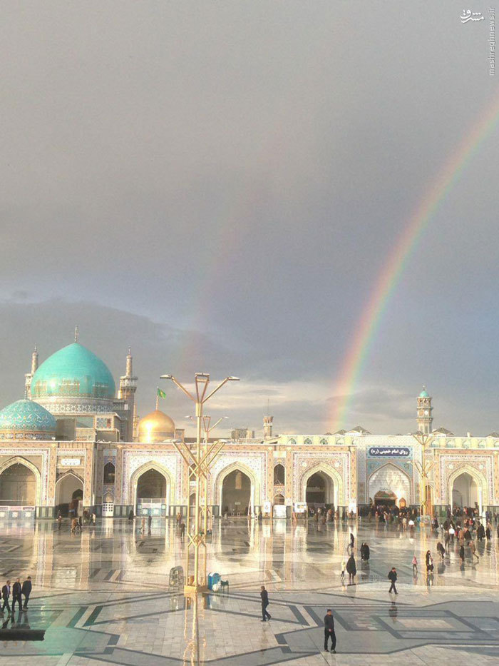 عکس/ رنگین کمان در حرم امام رضا(ع)