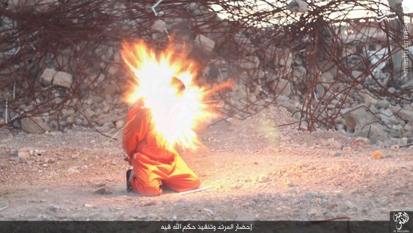 اعدام جوانان عراقی در فلوجه توسط داعش+تصاویر اعدام جوانان عراقی در فلوجه توسط داعش+تصاویر