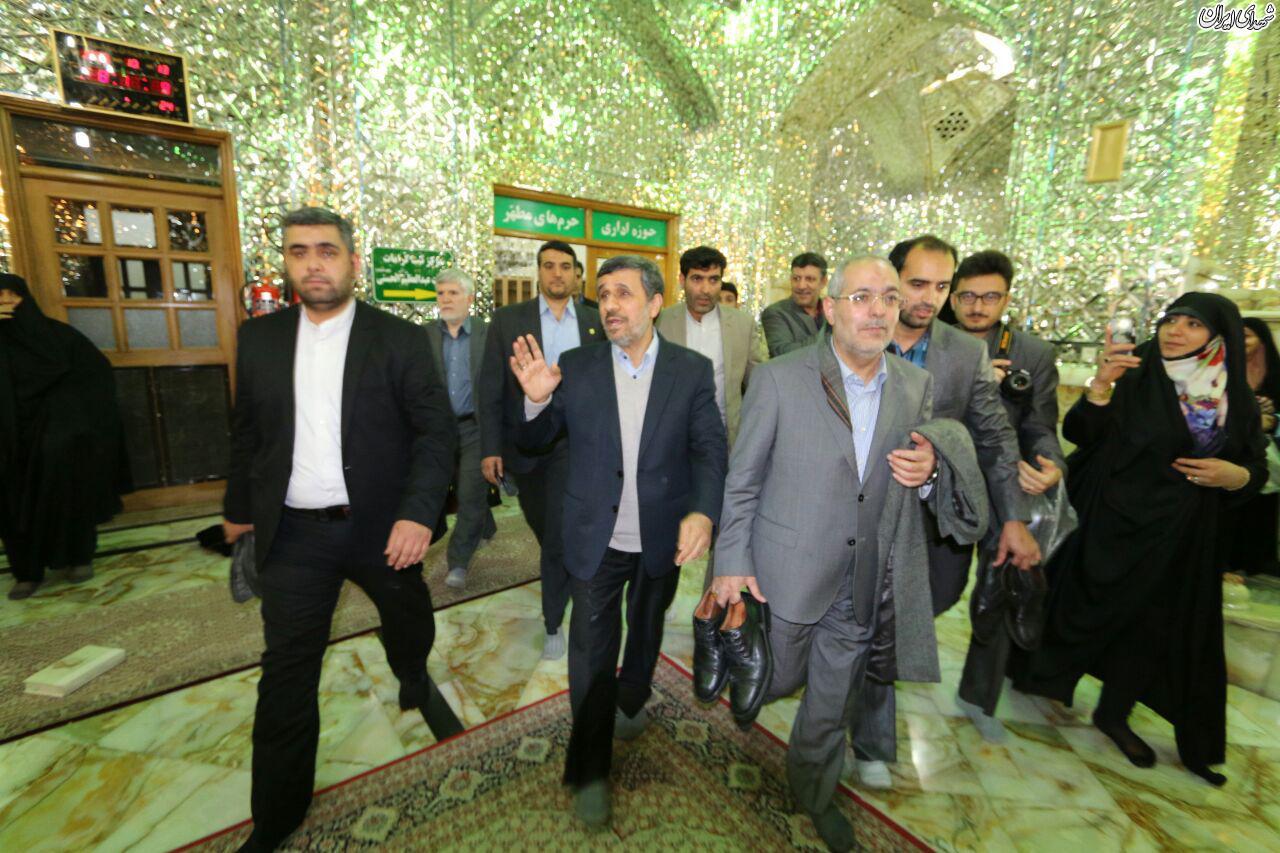 احمدی نژاد در حرم حضرت عبدالعظیم(ع)+تصاویر