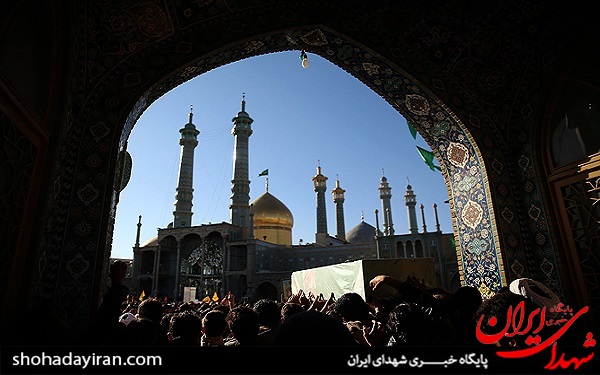 عکس/تشییع پیکر مطهر 4 شهید مدافع حرم در قم