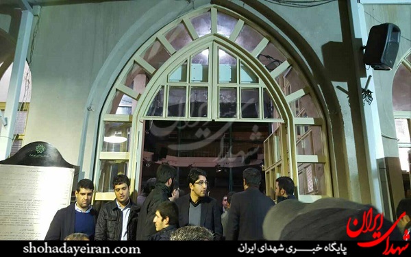 عکس/ حاشیه های شب گذشته جماران