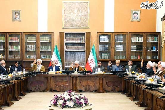 آخرین حضور هاشمی رفسنجانی در مجمع +عکس