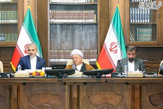 آخرین حضور هاشمی رفسنجانی در مجمع +عکس