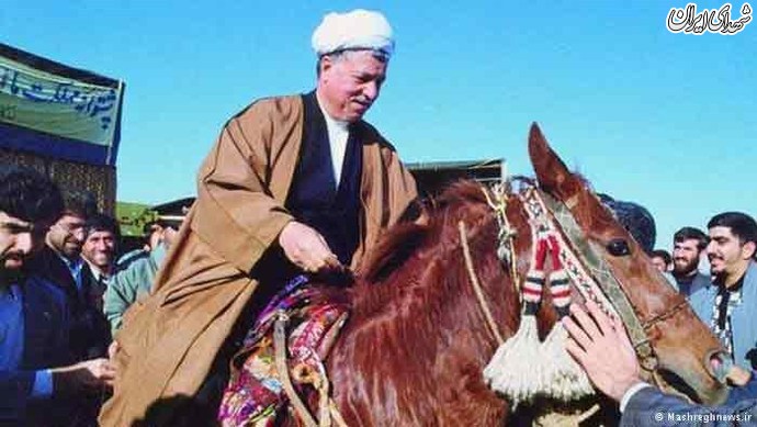 مرحوم هاشمی رفسنجانی سوار بر اسب+عکس