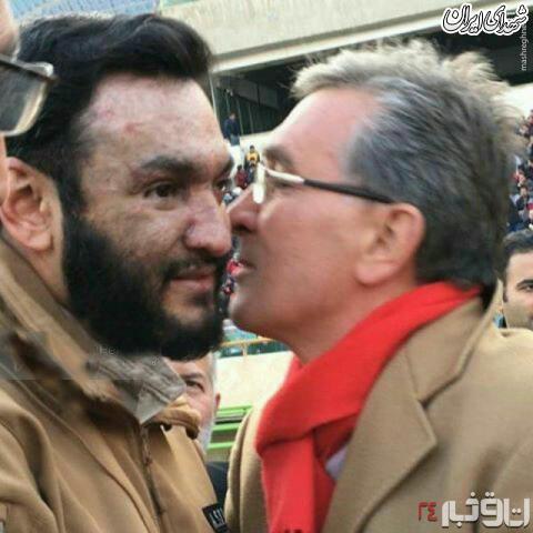 بوسه برانکو بر صورت جانباز مدافع حرم +عکس
