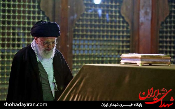 عکس/ حضور رهبر انقلاب در مرقد مطهر امام راحل و گلزار شهدای بهشت زهرا