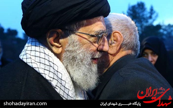 عکس/ حضور رهبر انقلاب در مرقد مطهر امام راحل و گلزار شهدای بهشت زهرا