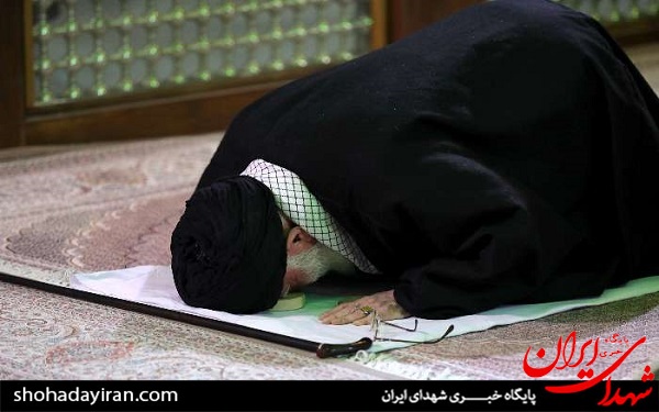 عکس/ حضور رهبر انقلاب در مرقد مطهر امام راحل و گلزار شهدای بهشت زهرا