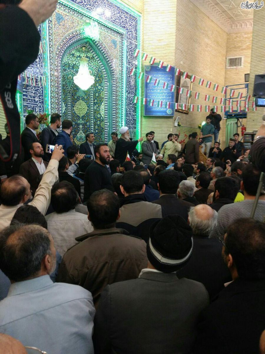 احمدینژاد: مسابقه برای فراموشی آرمان ها+عکس احمدینژاد: مسابقه برای فراموشی آرمان ها+عکس