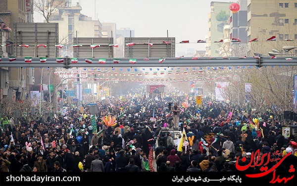 عکس/ مروری بر حماسه 22 بهمن95