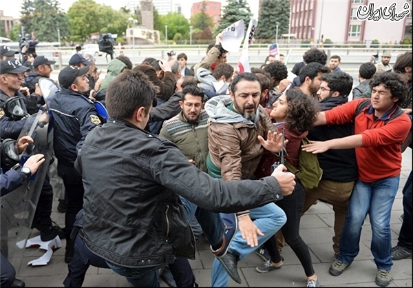 اعتراض دانشجویان به فاشیسم اردوغانی+عکس اعتراض دانشجویان به فاشیسم اردوغانی+عکس