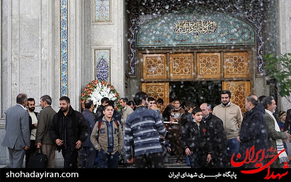 عکس/بزرگداشت شهدای بحرینی در کنار مراسم بزرگداشت شهدای آتش‌نشان