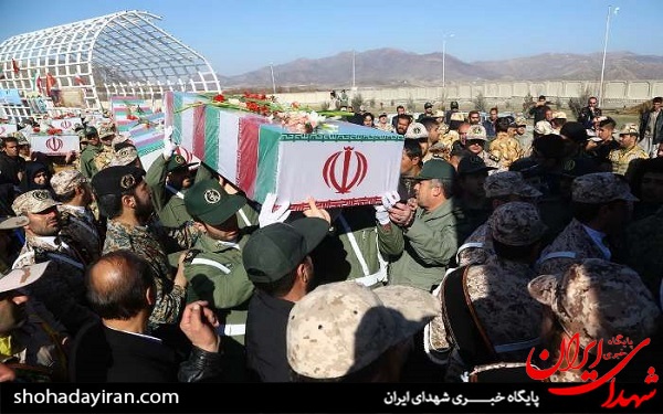 عکس/ ورود پیکر مطهر ۲۰ شهید گمنام از مرز باشماق مریوان به کشور