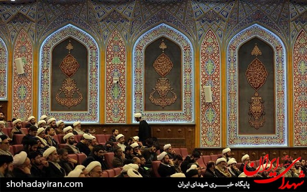 عکس/ هجدهمین همایش کتاب سال حوزه در قم
