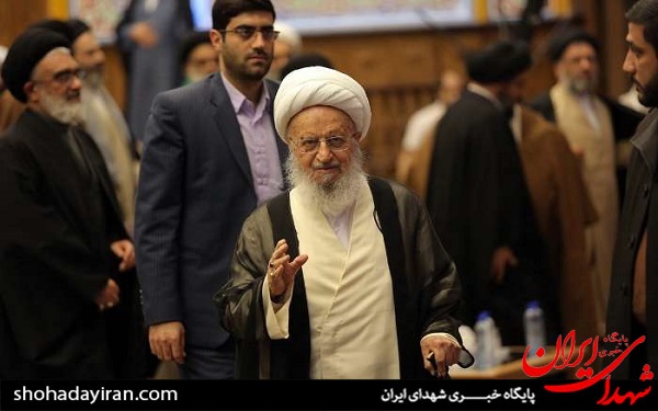 عکس/ هجدهمین همایش کتاب سال حوزه در قم
