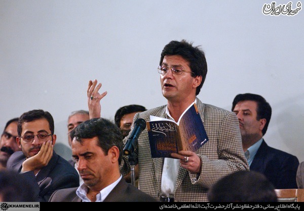 شعر زنده یاد احمد عزیزی در وصف رهبر انقلاب شعر زنده یاد احمد عزیزی در وصف رهبر انقلاب