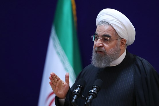 روحانی: برخی در خیابان مدام بوق میزنند!