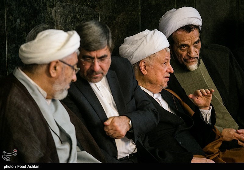 اشرفی اصفهانی:ریاست خبرگان مال هاشمی است اشرفی اصفهانی:ریاست خبرگان مال هاشمی است