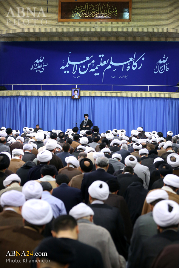 تصاویر/ مراسم عزاداری شهادت امام کاظم(ع) با حضور رهبر انقلاب تصاویر/ مراسم عزاداری شهادت امام کاظم(ع) با حضور رهبر انقلاب