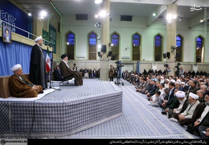 عکس/ دیدار مسئولان نظام و سفرای کشورهای اسلامی با رهبر انقلاب عکس/ دیدار مسئولان نظام و سفرای کشورهای اسلامی با رهبر انقلاب